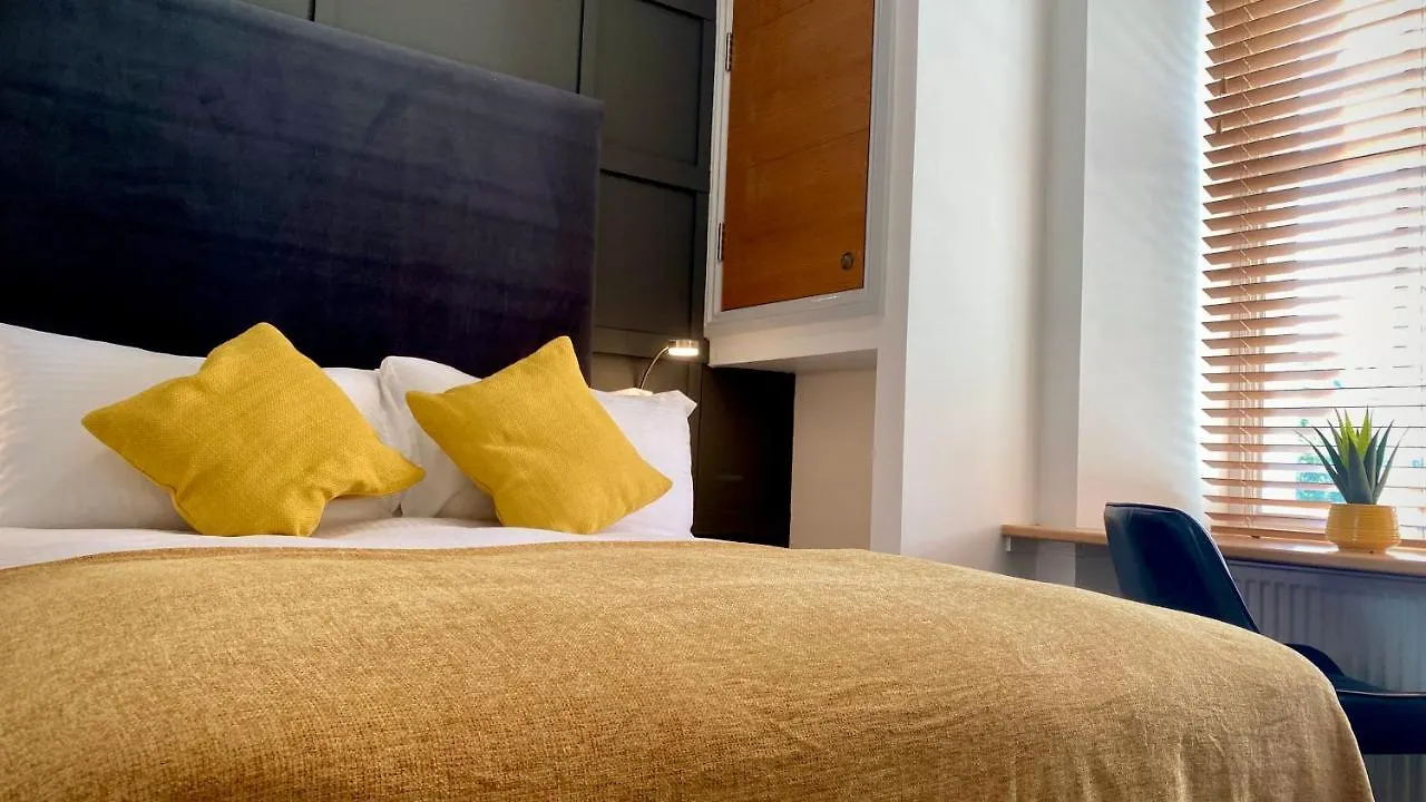 Siberia Bar & Hotel Aberdeen