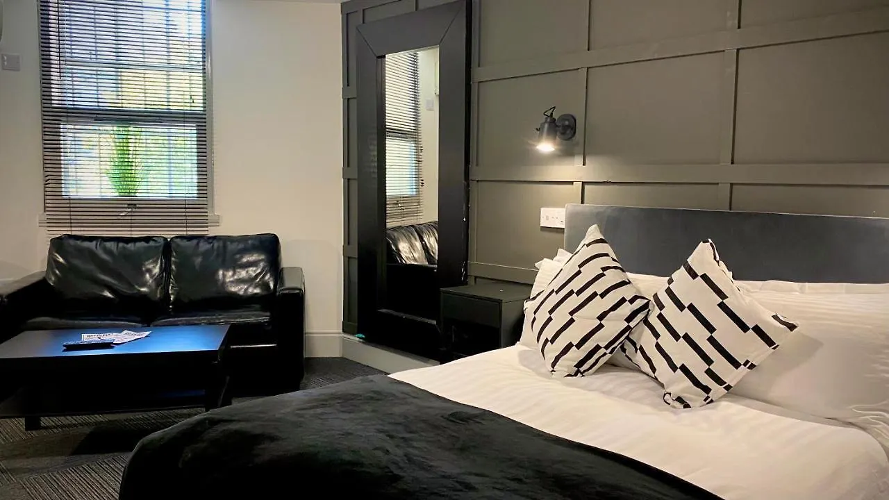Siberia Bar & Hotel Aberdeen