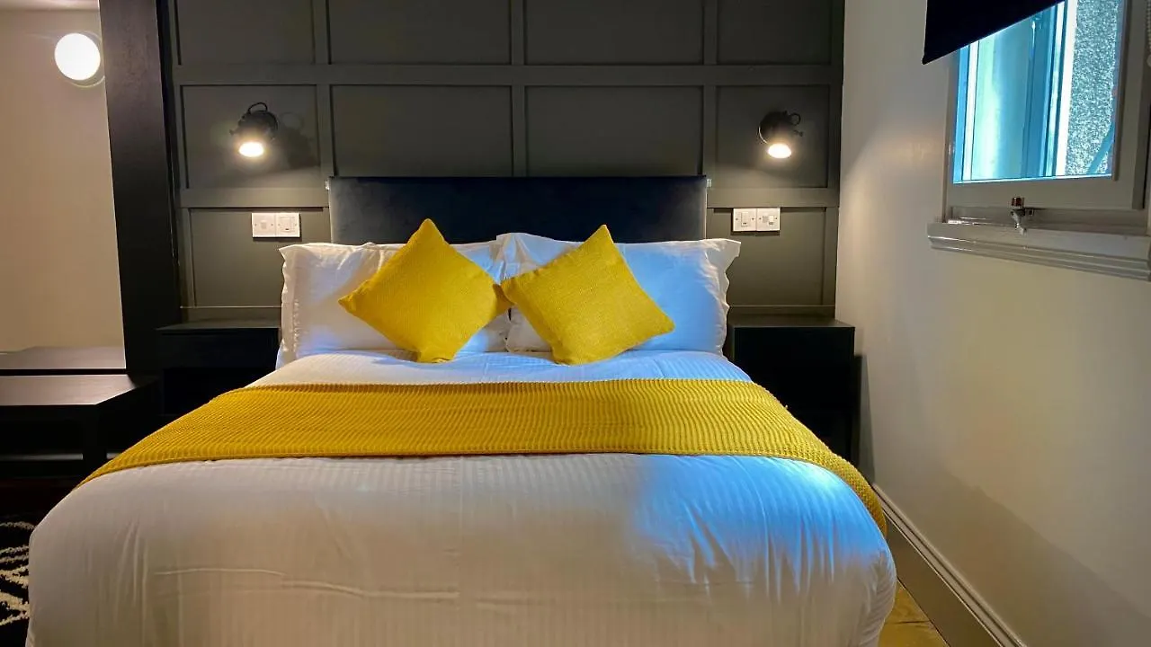 Siberia Bar & Hotel Aberdeen